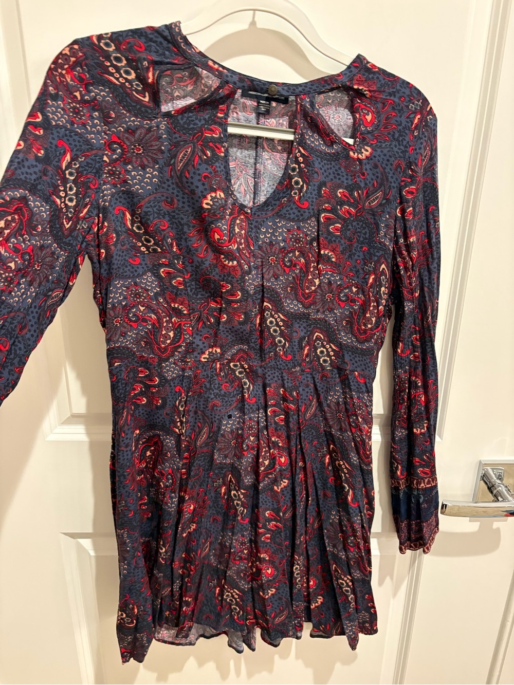 American Eagle Outfitters Navy and Red Paisley Mini Dress